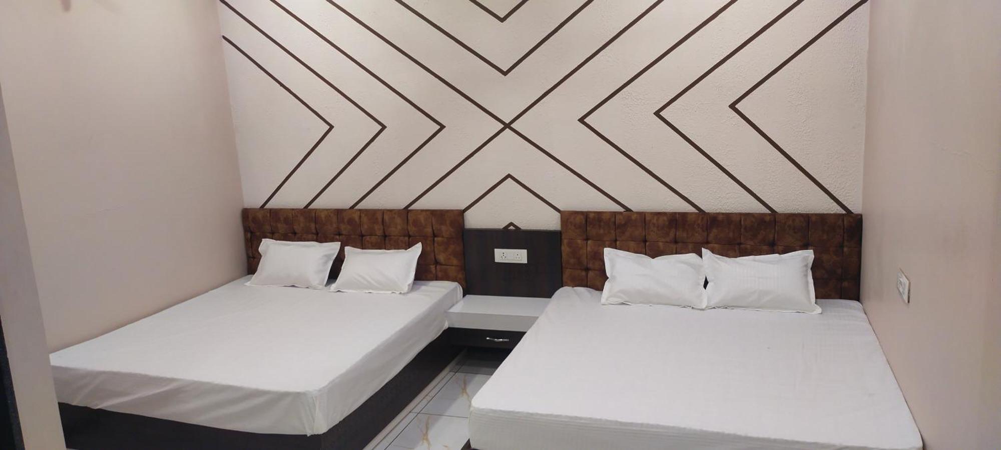 Anant Home Stay Ujjain Exterior photo